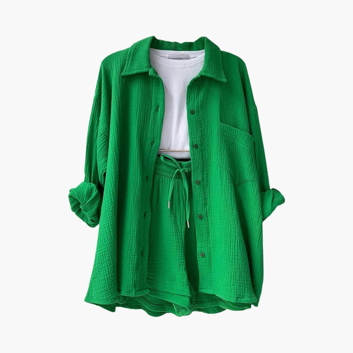 Aurélie  | Elegant and Relaxed Outfit