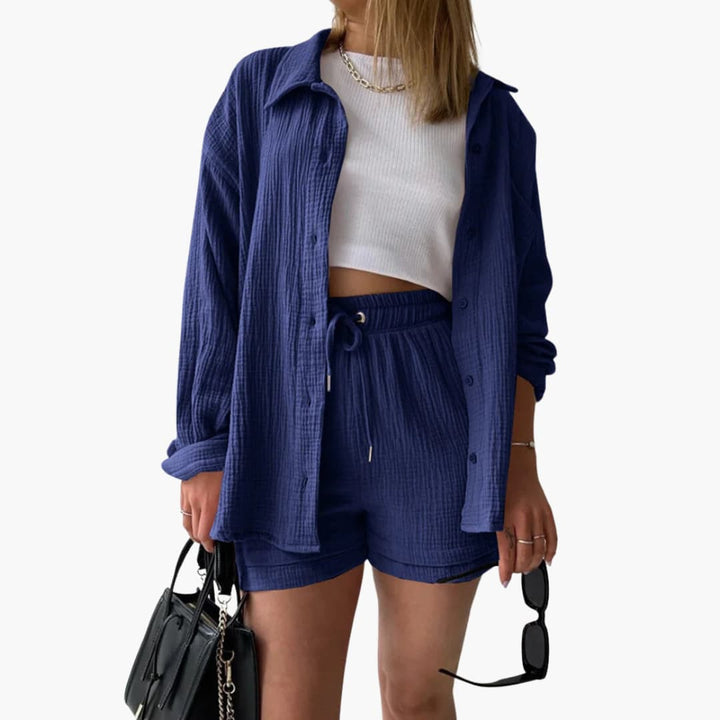 Aurélie  | Elegant and Relaxed Outfit