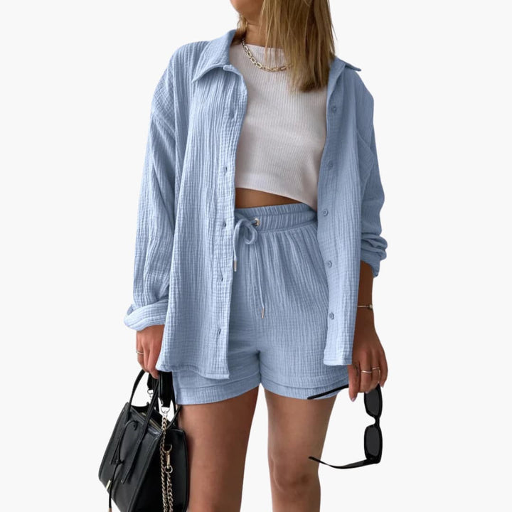 Aurélie  | Elegant and Relaxed Outfit