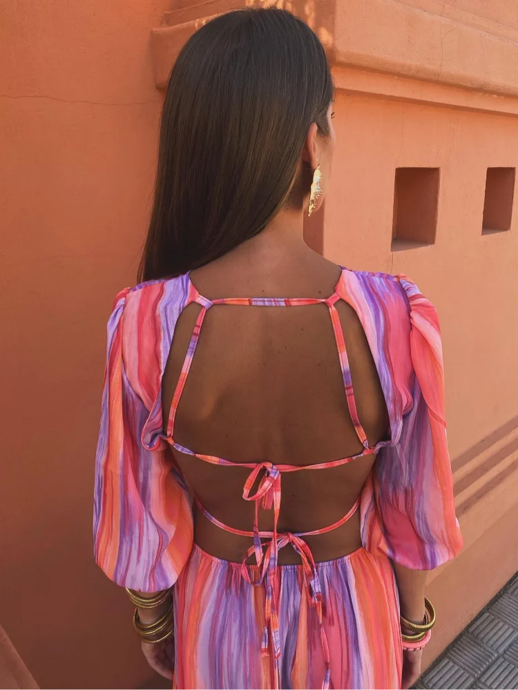 Sola   | Backless Dress
