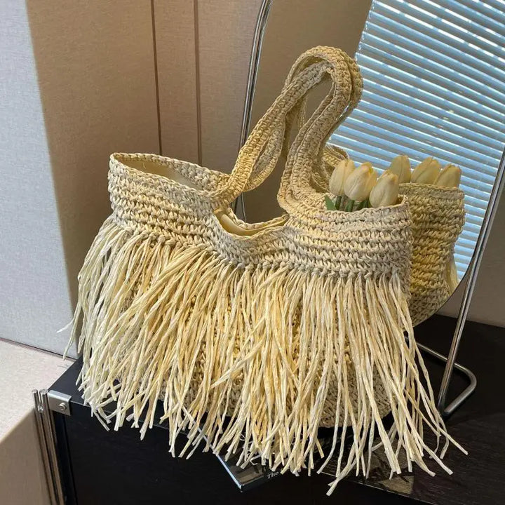 Woven Bag with Fringes – Natural and Boho Style