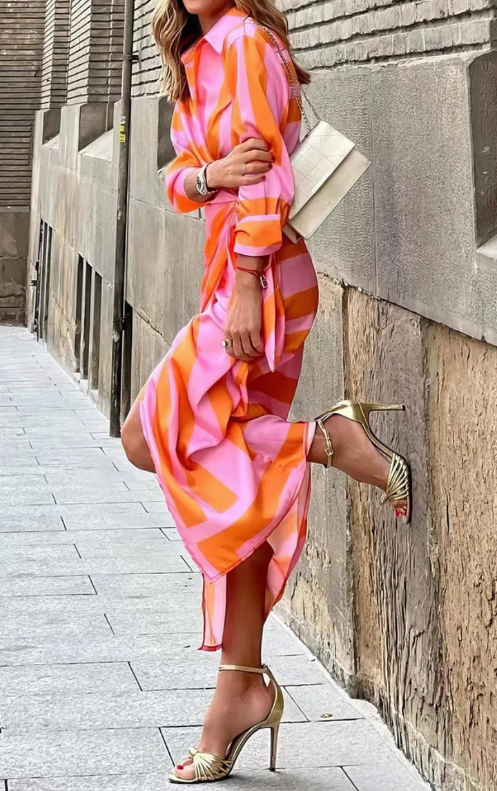 Amira  – Dress in Elegant Design