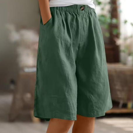 Carmella – Loose shorts for leisure