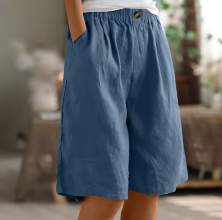 Carmella – Loose shorts for leisure