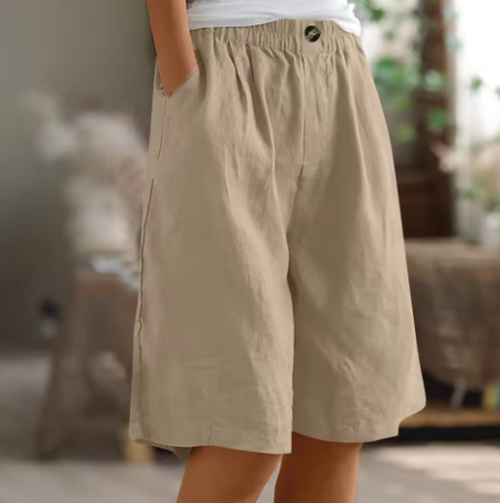 Carmella – Loose shorts for leisure