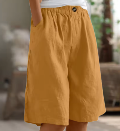 Carmella – Loose shorts for leisure