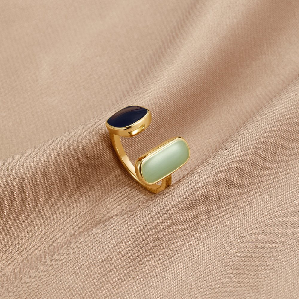 Wraparound Ring with Aquamarine