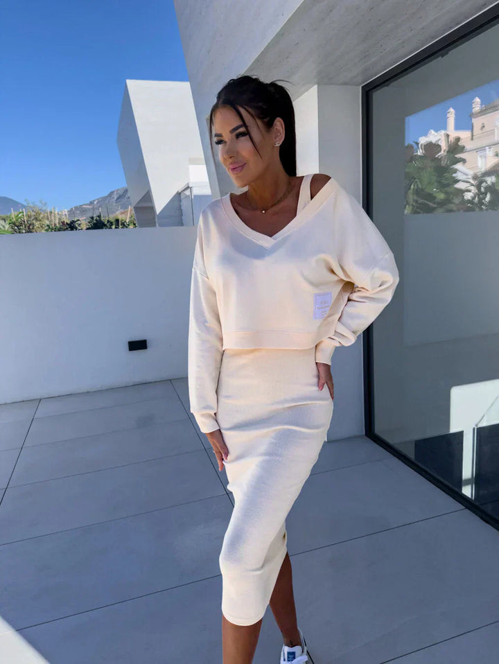 Laurine – Casual Set Dress & Sweatshirt
