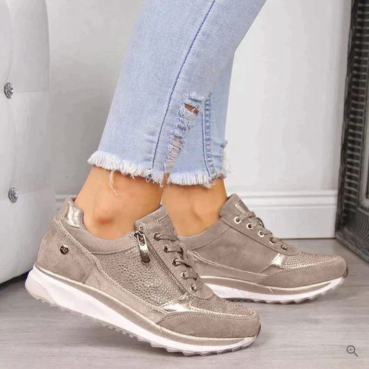 Anty | Shiny lace-up sneakers