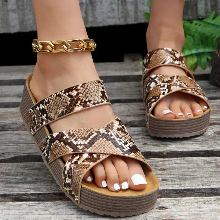 Comfortable and breathable women's sandals