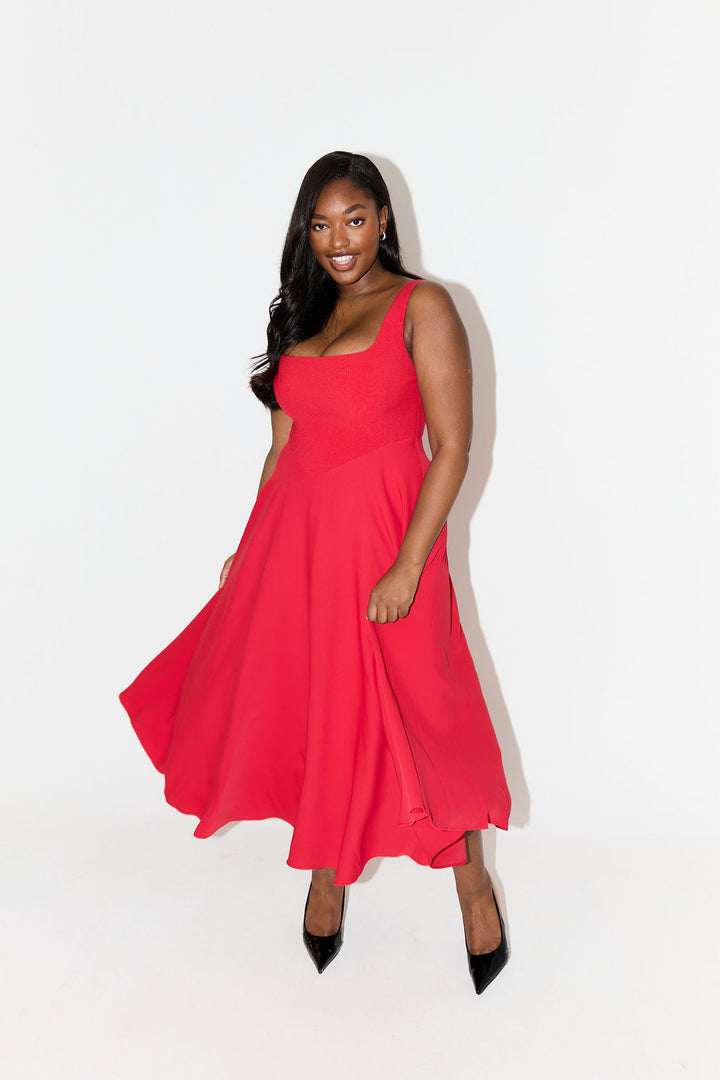 Amelia | Timeless Flowy Midi Dress