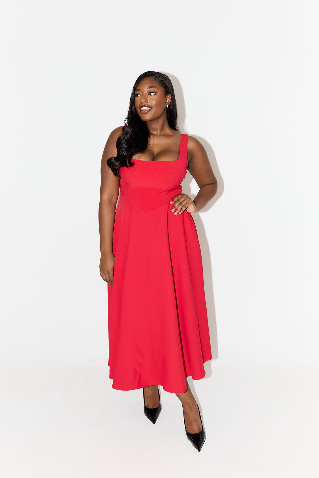 Amelia | Timeless Flowy Midi Dress